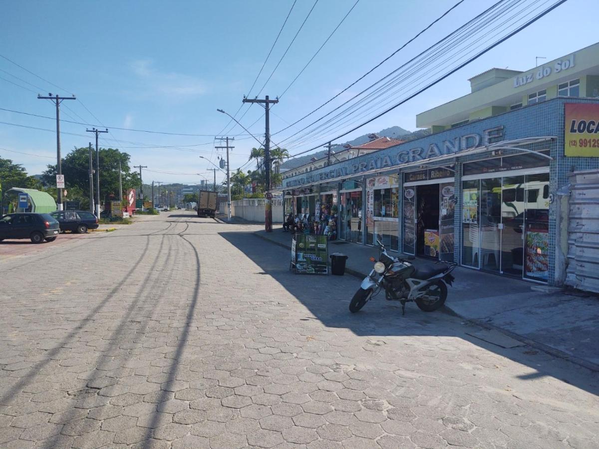 Apartamento Ubatuba - Praia Grande - 250M Da Praia المظهر الخارجي الصورة